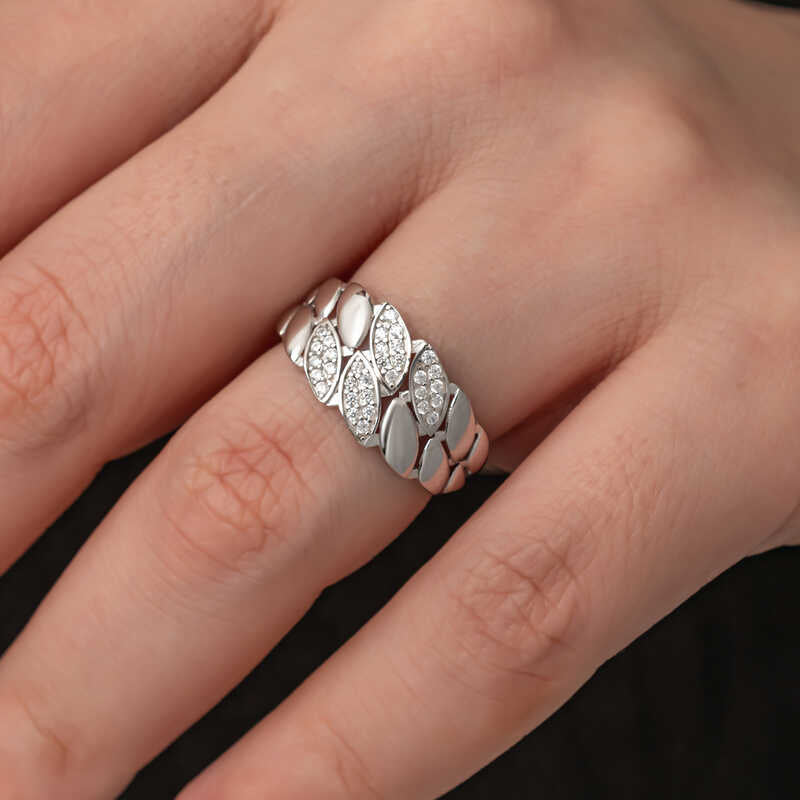 Zircon Stone Women's Silver Ring