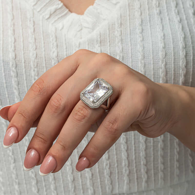 Zircon Stone Women's Silver Ring