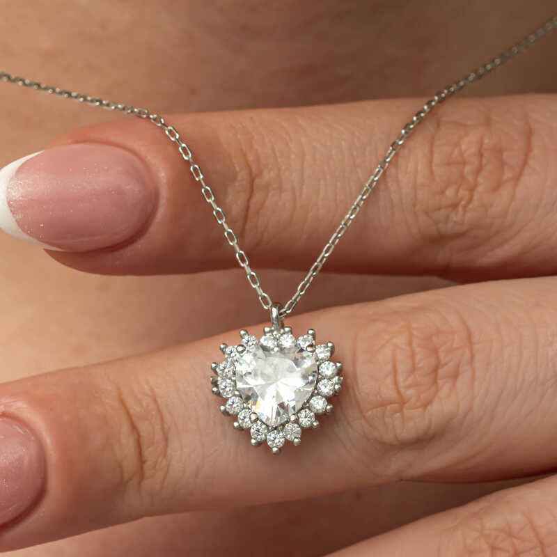 Zircon Stone Heart Women's Silver Necklace