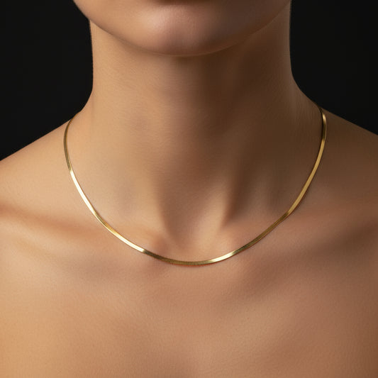 Collier en argent pour femme en maille de pierre