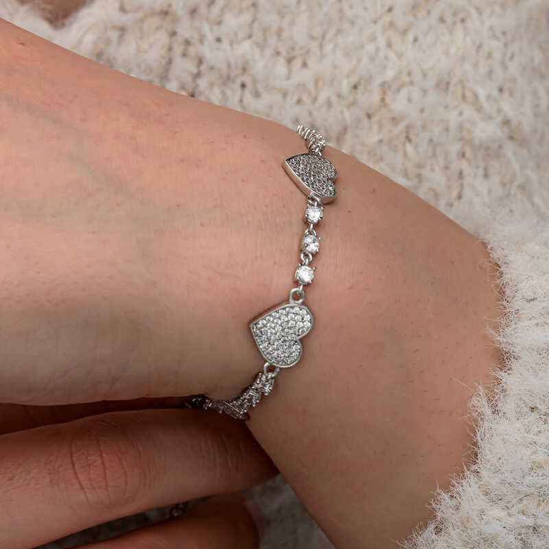 Zircon Stone Row Heart Women's Silver Bracelet