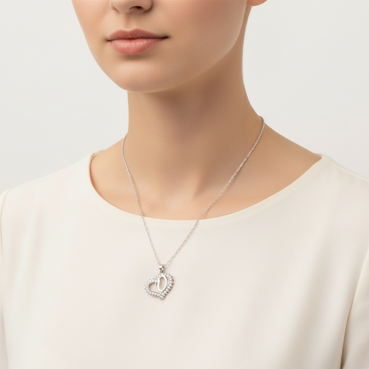 Herzförmiger Buchstabe "Ü" Damen Silber Halskette