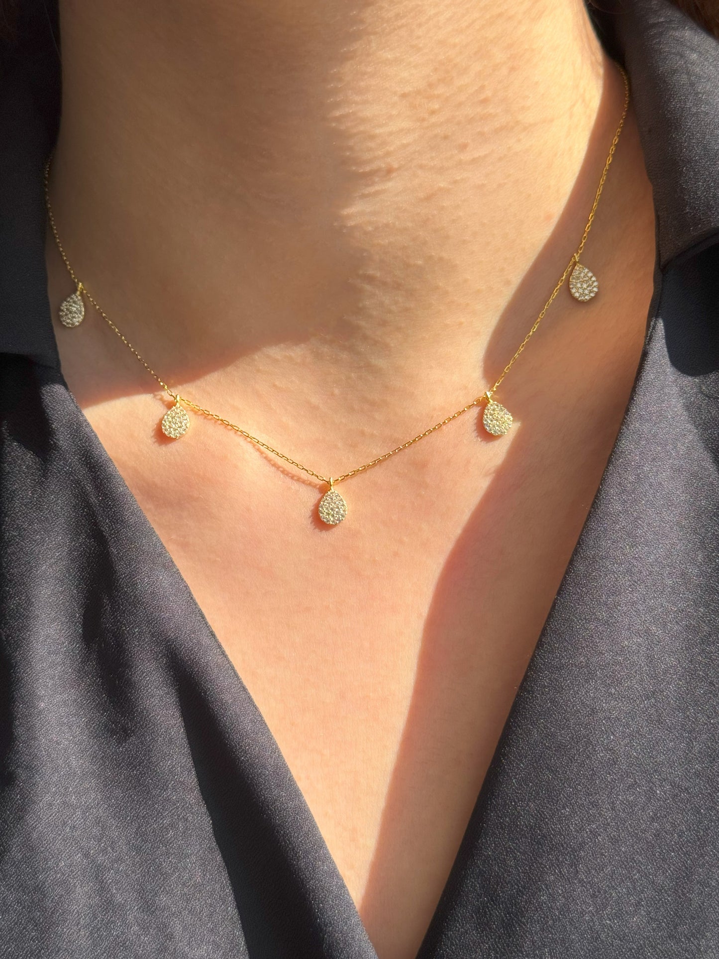 5 White Drop Silver Necklace