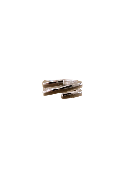 Bague en argent à double torsion