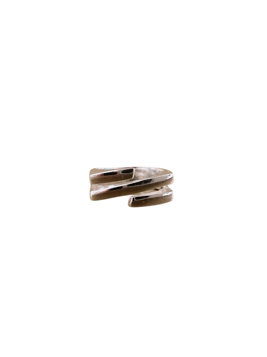 Bague en argent à double torsion