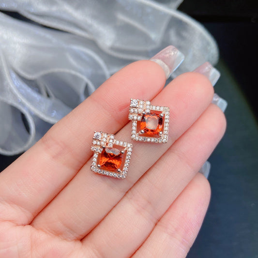 925 Silver Jewelry Garnet Stud Earring