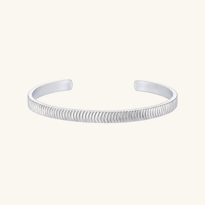 Minimalistischer 5mm C-Cuff Armreif