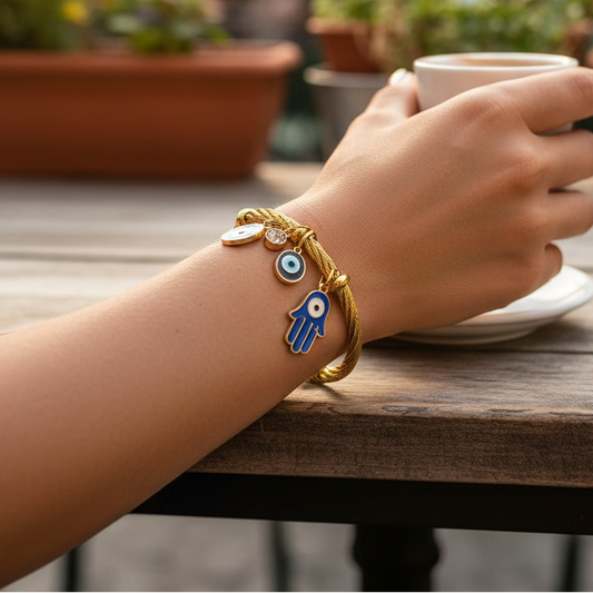 Armband mit Herzanhänger „Böses Auge“