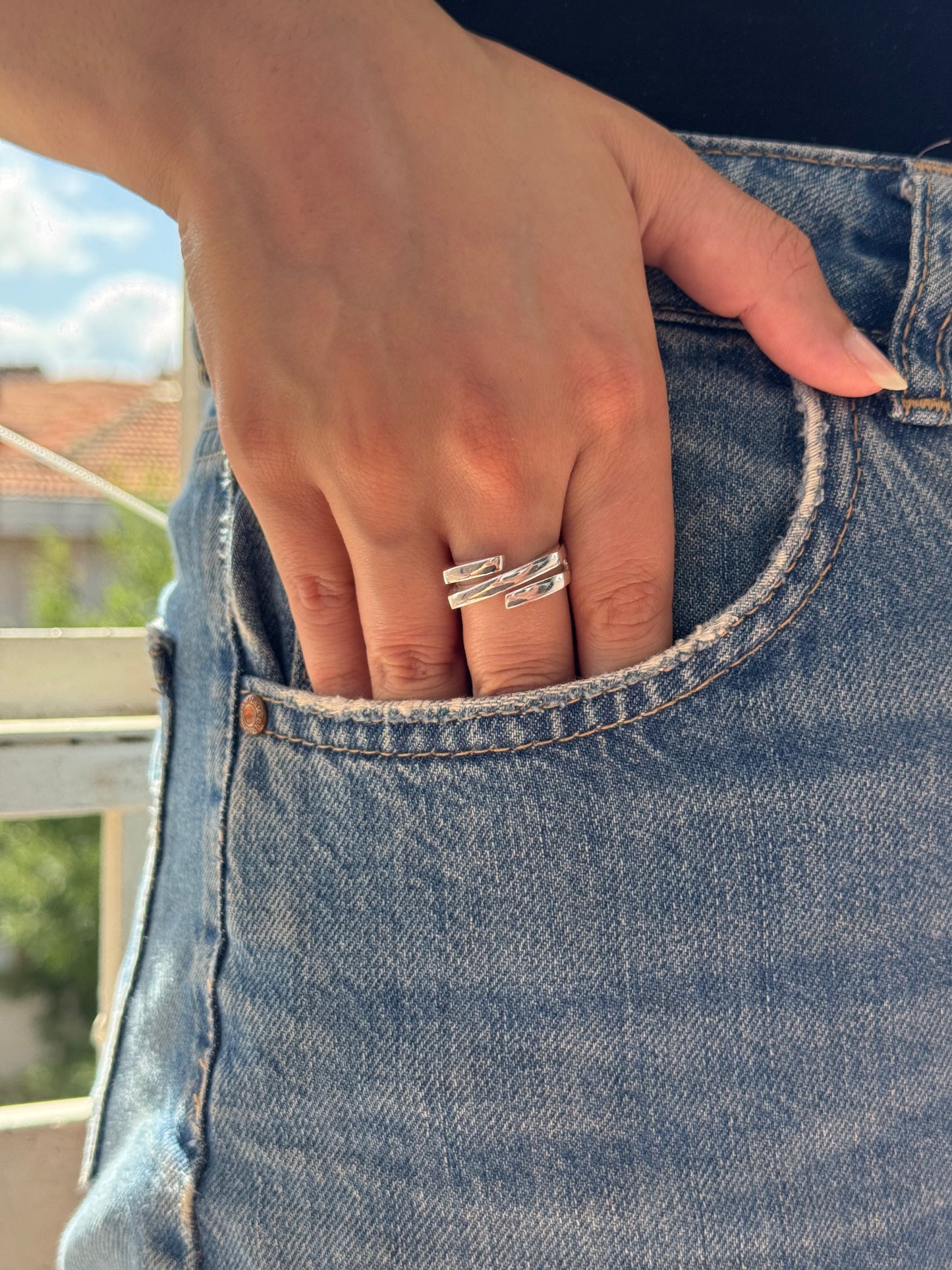 Bague en argent à double torsion