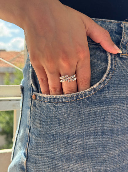 Bague en argent à double torsion