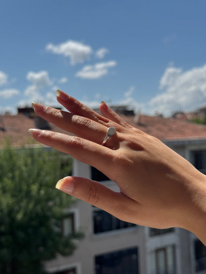 Bague en argent à scintillement silencieux