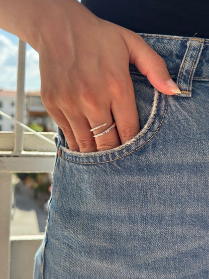 Bague en argent de l'esprit antique