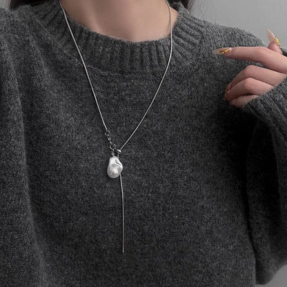 Baroque Pearl Pendant Necklace
