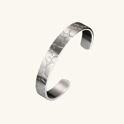 Never Fade Textured Crack Cuff Bangle