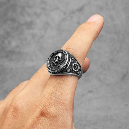 Jolly Roger Pirate Skull Ring