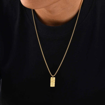 Geometric Rectangular Pendant Necklace