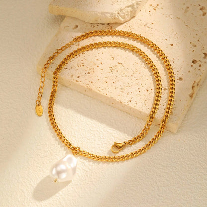 Imitation Baroque Pearl Necklace