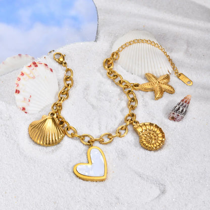 Boho Chic Conch Shell Charm Bracelet