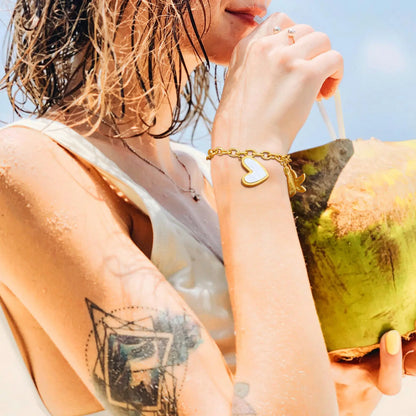 Boho Chic Conch Shell Charm Bracelet