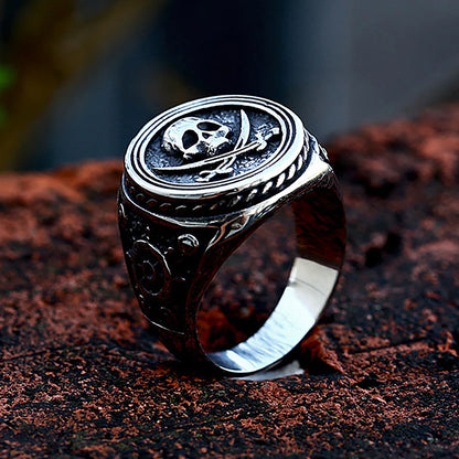 The Cutthroat Pirate Skull & Dagger Ring