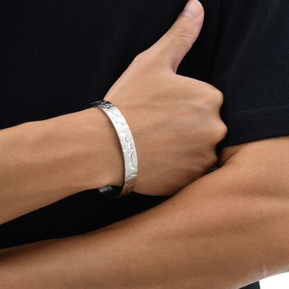 Never Fade Textured Crack Cuff Bangle