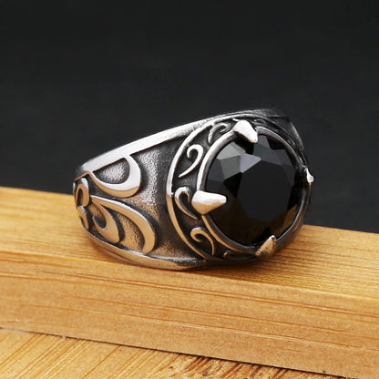 Gothic Dragon Claw Ring