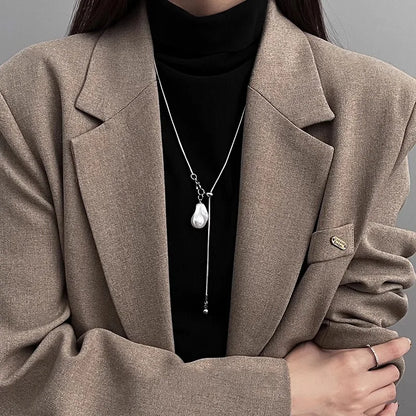 Baroque Pearl Pendant Necklace