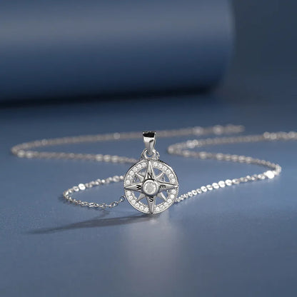 Pointed Star Compass Necklace