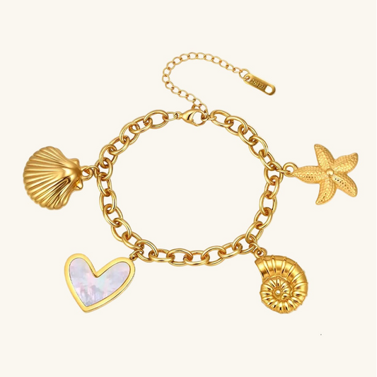 Boho Chic Conch Shell Charm Bracelet