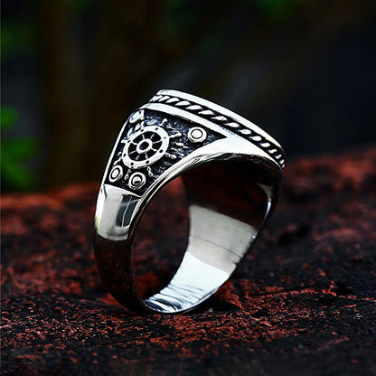 The Cutthroat Pirate Skull & Dagger Ring