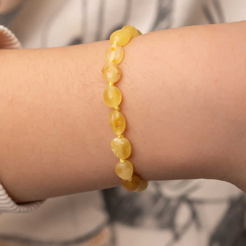 Baby Drop Amber Bracelet