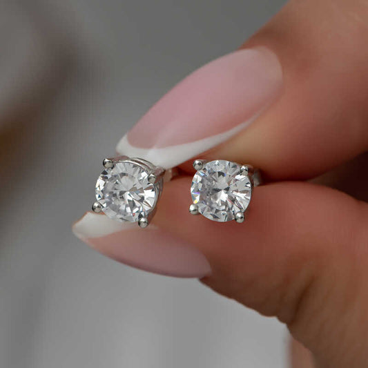 6 mm White Zircon Single Stone Women's Silver Earring