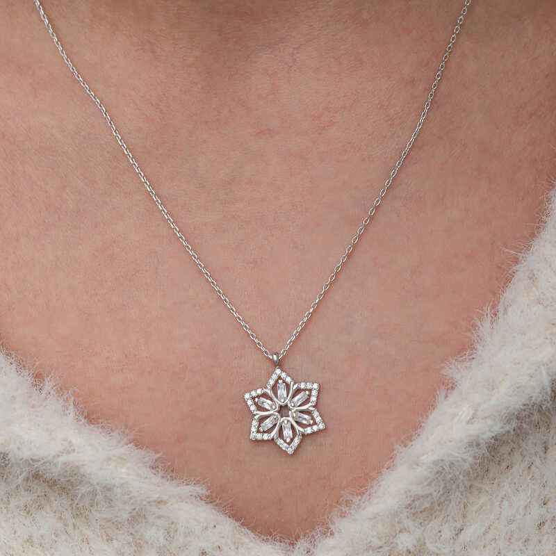 Baguette Stone Flower Women's Silver Necklace