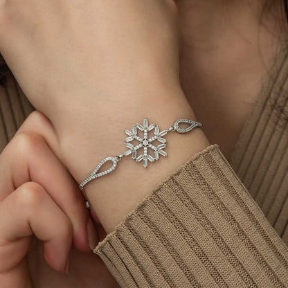 Bracelet en argent avec flocon de neige et pierre baguette