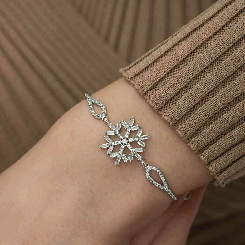 Baguette Stone Snowflake Silver Bracelet