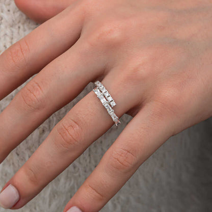 Bague demi-créole en argent pour femme avec pierre baguette