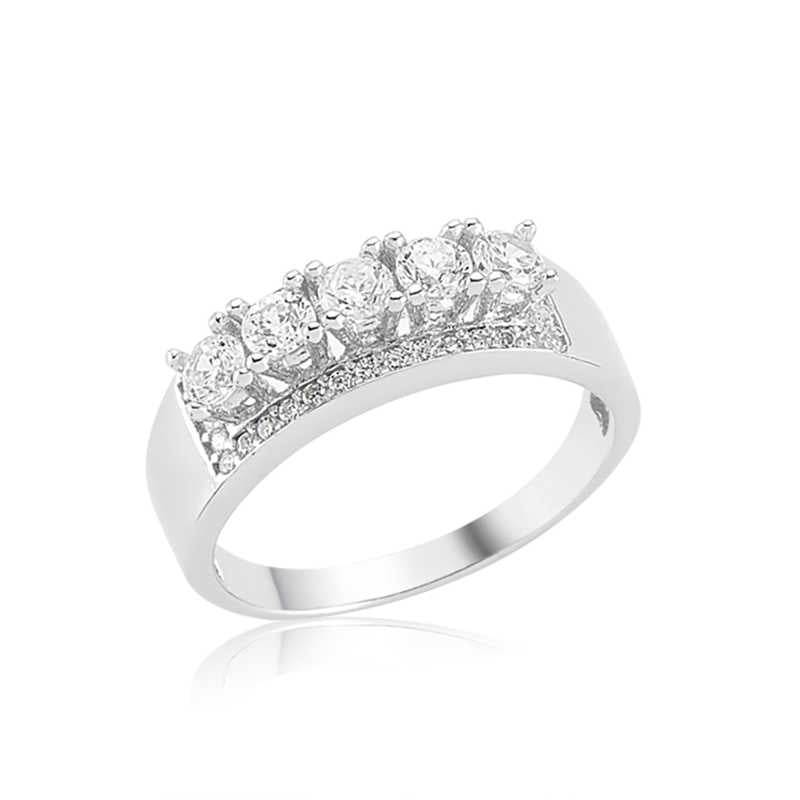 Bague en argent pour femme à 5 pierres