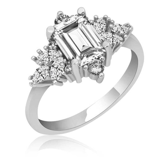 Bague en argent pour femme avec pierre baguette blanche