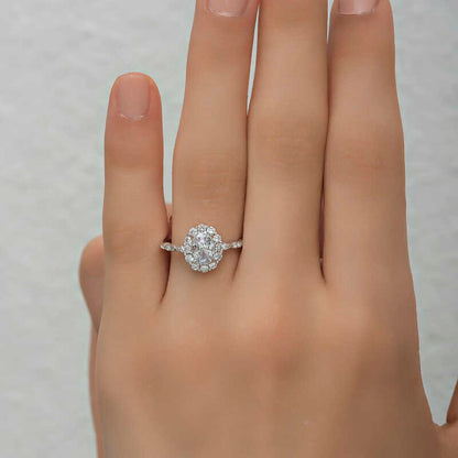 Bague en argent pour femme avec pierre ovale blanche