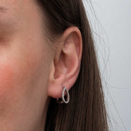 Boucle d'oreille en argent pour femme avec pierre blanche