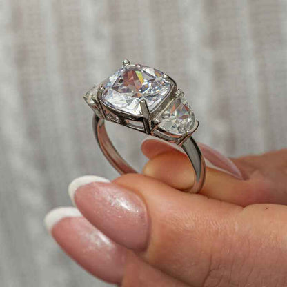 White Zircon Stone Women's Silver Ring