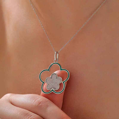 Flower Pattern Women's Silver Necklace