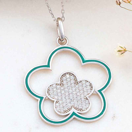 Flower Pattern Women's Silver Necklace