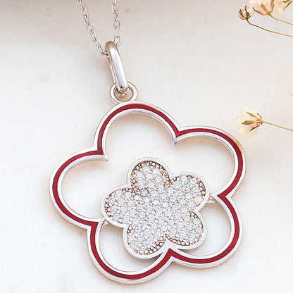 Flower Pattern Women's Silver Necklace