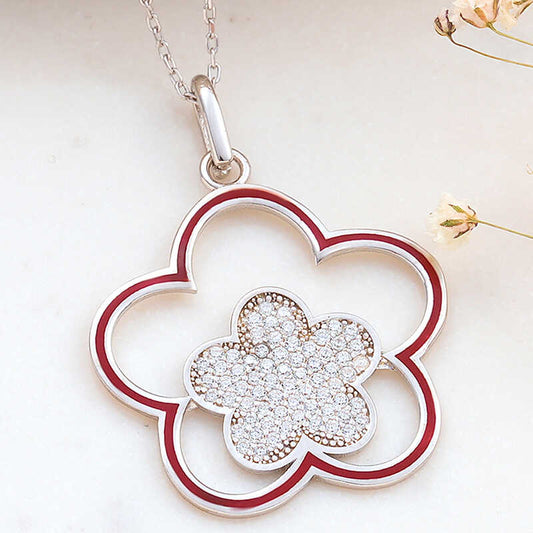 Flower Pattern Women's Silver Necklace