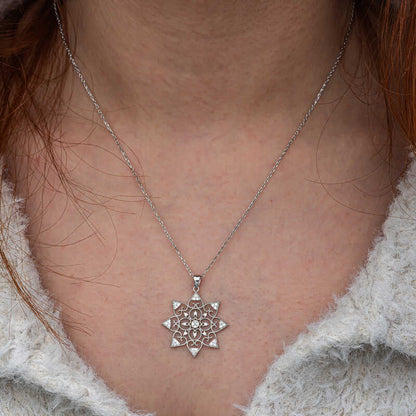 Flower Pattern Women's Silver Necklace