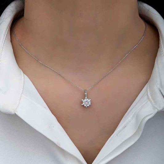 Flower Pattern Women's Silver Necklace