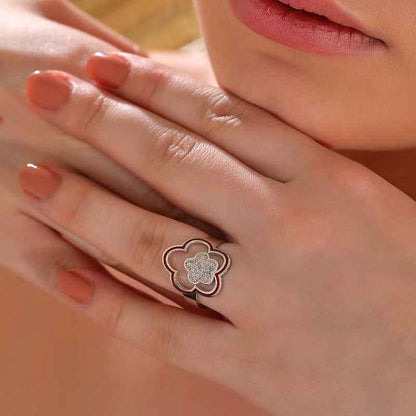 Flower Pattern Women's Silver Ring