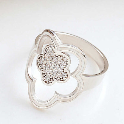 Bague en argent pour femme à motif floral