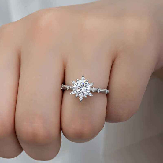 Flower Pattern Women's Silver Ring